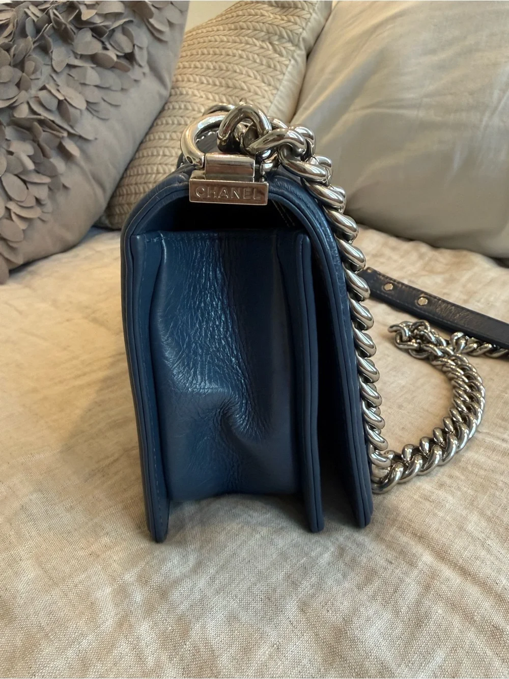 Chanel Boy Medium crinkle skin